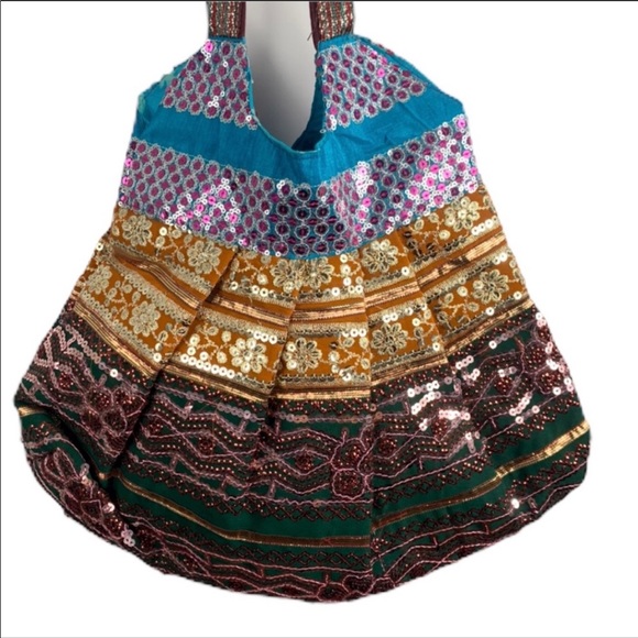 Handcrafted Boho Indian festival bag - Picture 2 of 8